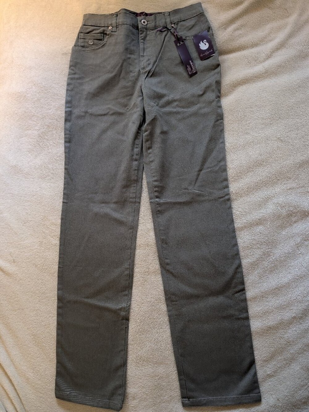 GLORIA VANDERBILT WOMEN'S NEW JEANS 4 Amanda Mid Rise Classic Fit Tapered Leg